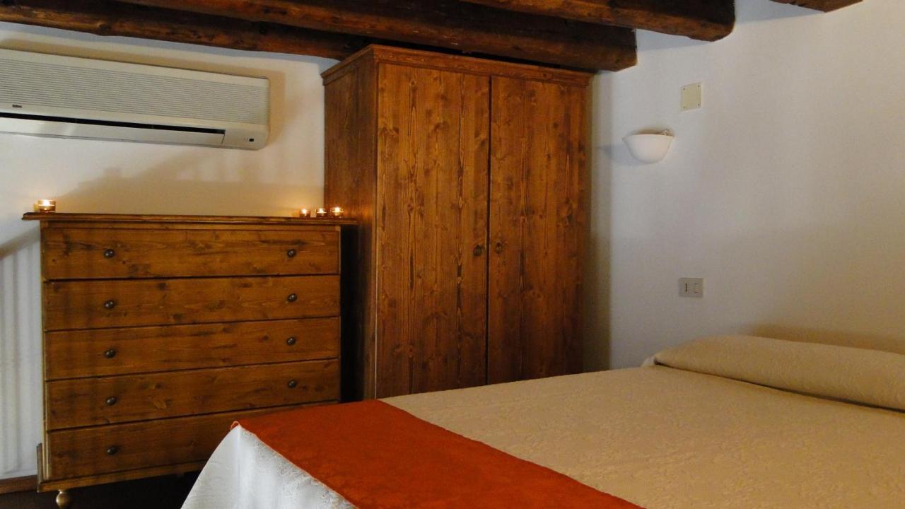 Romantic Venetian Atmosphere Apartment Phòng bức ảnh